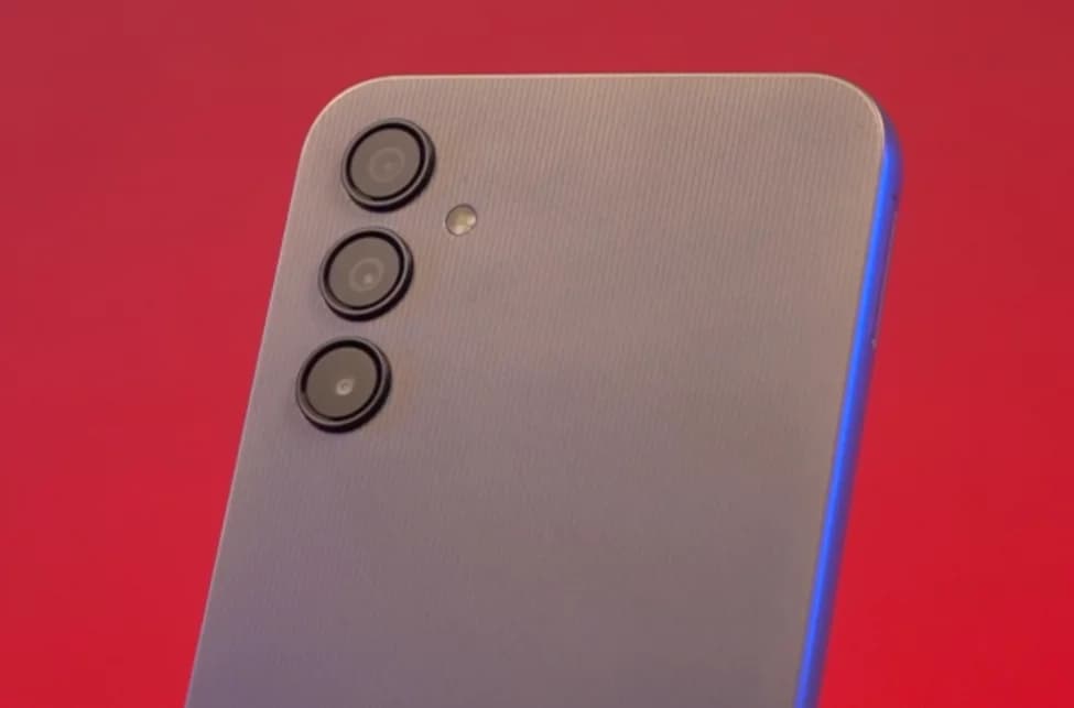 SAMSUNG Galaxy A14: Sok telefon kevés pénzért!